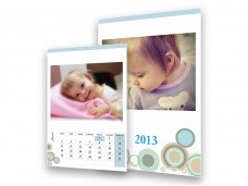 Színes, karikás falinaptár