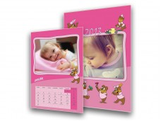 Rózsaszín, macis falinaptár